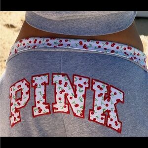 Victoria’s Secret PINK FRANKIES cherry Berry Fleece Campus Sweatpants M MEDIUM